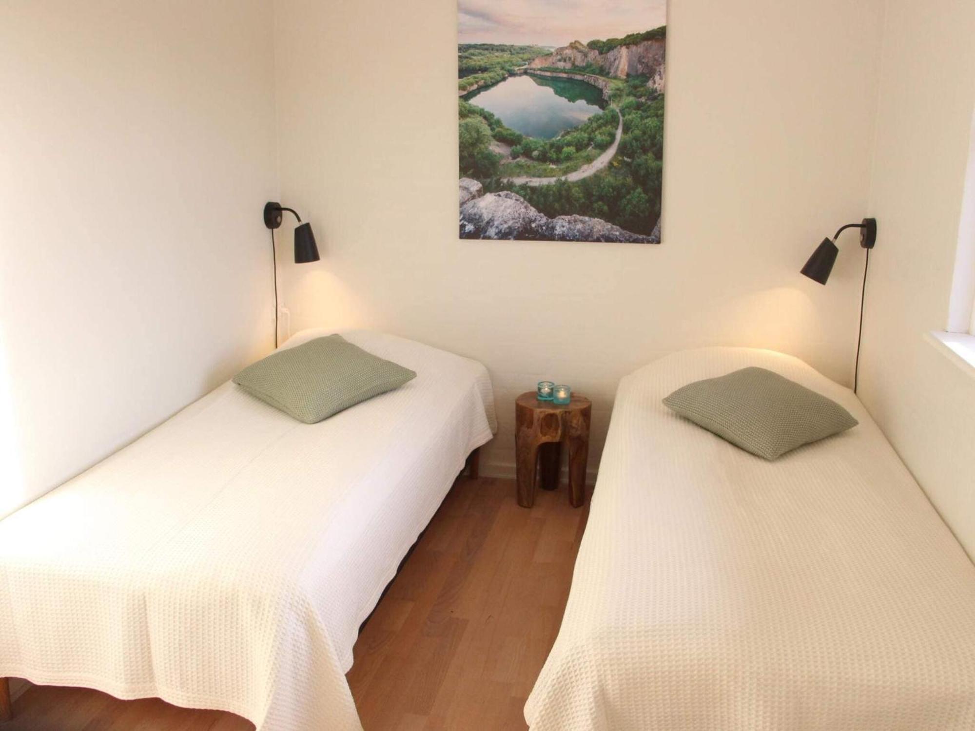 4 Person Holiday Home In R Nne Rønne Zewnętrze zdjęcie